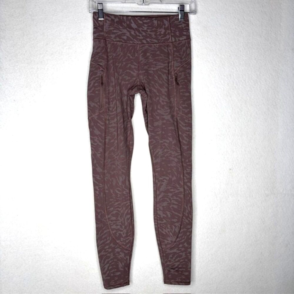 Athleta Rainier Printed Tights Gymcore Yoga Athleisure Size XS